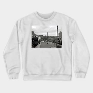 Waverley Station, Edinburgh Crewneck Sweatshirt